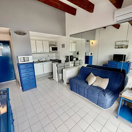 Proche Richelieu Avec Piscine, Clim Et Parking - Fr-1-723-14 Apartment *